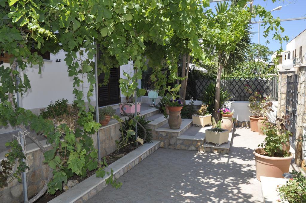 El Nur Bed & Breakfast 2*